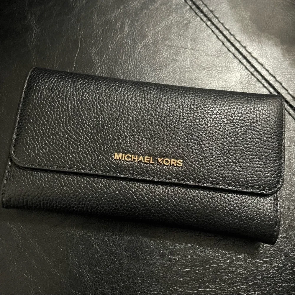 Michael Kors Black Leather Wallet